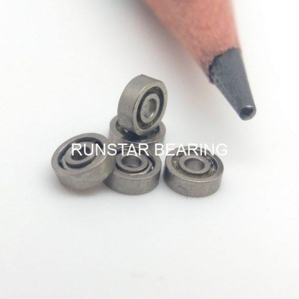 tiny ball bearing