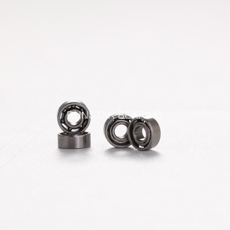 3 ball bearings smr63